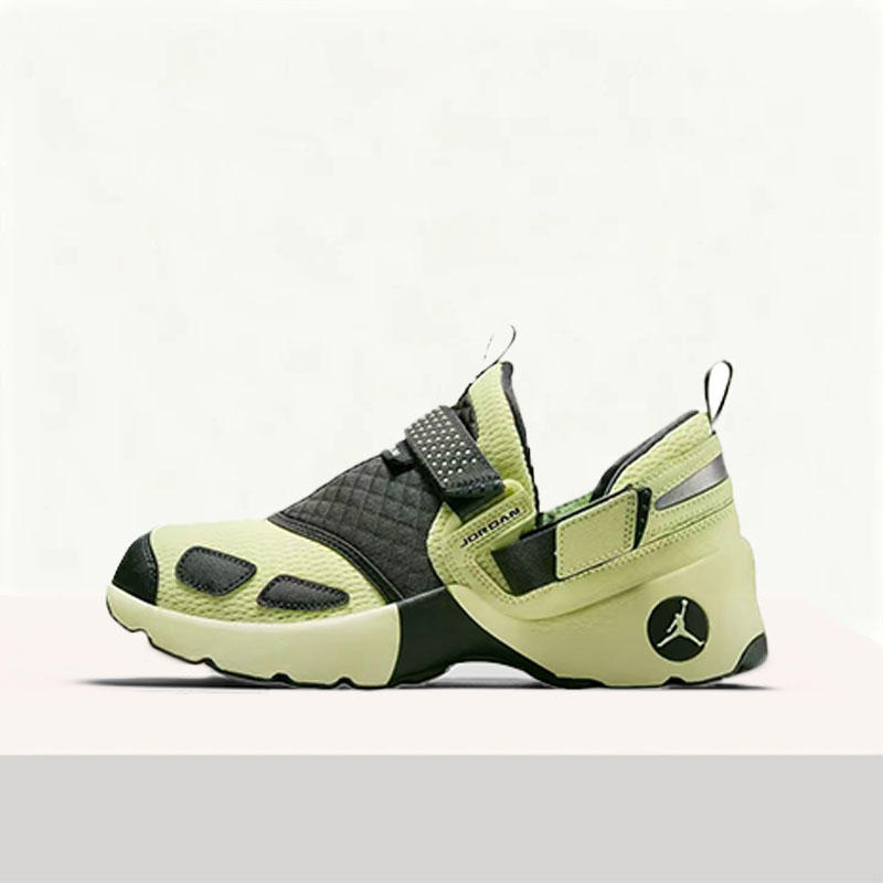 Scarpe da corsa Nike Air Jorda - Women Shoes Running Nike recensione e prezzo